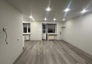 2-к квартира, вторичка, 42м2, 4/4 этаж