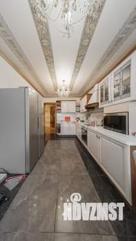 3-к квартира, вторичка, 173м2, 3/6 этаж