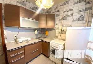 2-к квартира, вторичка, 42м2, 3/3 этаж