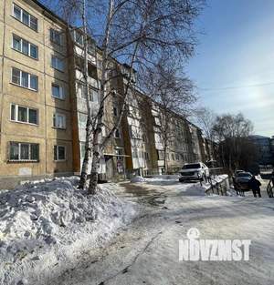 3-к квартира, вторичка, 61м2, 1/5 этаж