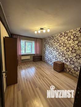 2-к квартира, вторичка, 46м2, 1/5 этаж
