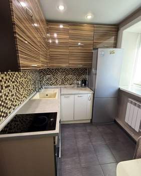 2-к квартира, вторичка, 43м2, 3/5 этаж