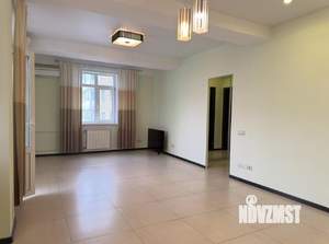 3-к квартира, вторичка, 74м2, 2/5 этаж