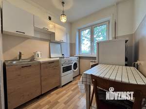 2-к квартира, вторичка, 44м2, 3/5 этаж