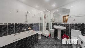 3-к квартира, вторичка, 173м2, 3/6 этаж