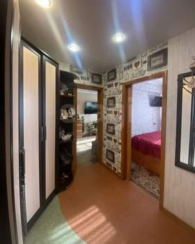 2-к квартира, вторичка, 42м2, 4/4 этаж