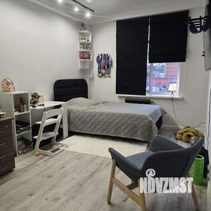 3-к квартира, вторичка, 74м2, 4/10 этаж