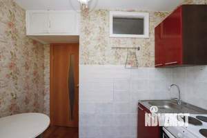 2-к квартира, вторичка, 42м2, 4/4 этаж