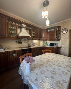 3-к квартира, вторичка, 93м2, 4/6 этаж