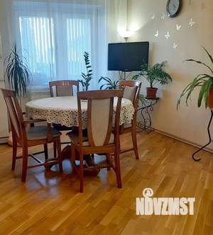 4-к квартира, вторичка, 137м2, 2/5 этаж