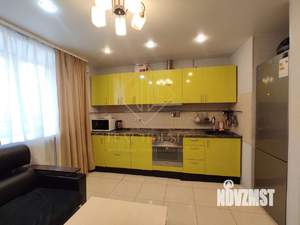 3-к квартира, вторичка, 57м2, 1/4 этаж