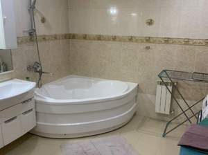 4-к квартира, вторичка, 125м2, 1/8 этаж