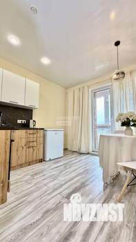 2-к квартира, вторичка, 43м2, 9/16 этаж