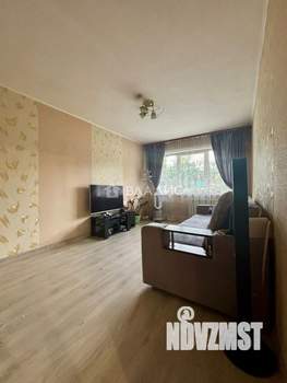 2-к квартира, вторичка, 43м2, 1/5 этаж
