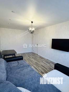 3-к квартира, вторичка, 64м2, 1/5 этаж