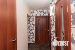 4-к квартира, вторичка, 104м2, 1/9 этаж