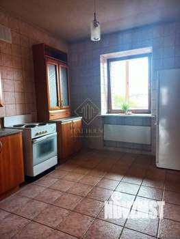 4-к квартира, вторичка, 112м2, 5/5 этаж