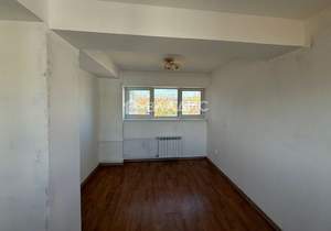 3-к квартира, вторичка, 75м2, 7/9 этаж