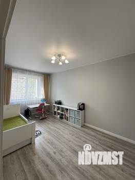 3-к квартира, вторичка, 74м2, 6/9 этаж