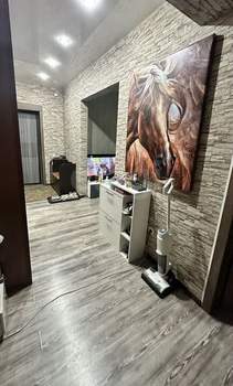 2-к квартира, вторичка, 81м2, 1/9 этаж