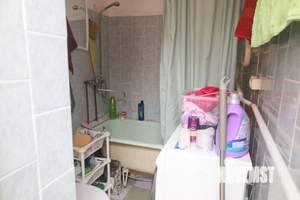 2-к квартира, вторичка, 42м2, 3/5 этаж