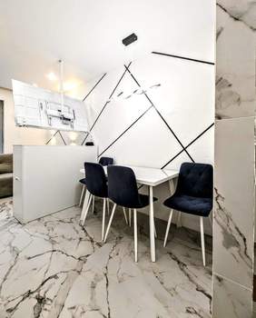 2-к квартира, вторичка, 42м2, 9/16 этаж