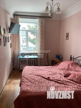 2-к квартира, вторичка, 63м2, 3/5 этаж