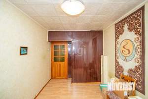 4-к квартира, вторичка, 63м2, 5/5 этаж