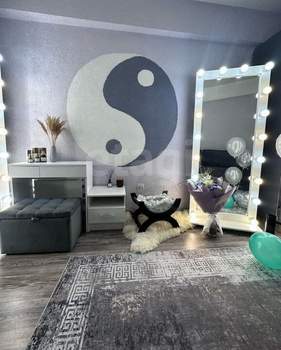 2-к квартира, вторичка, 81м2, 1/9 этаж