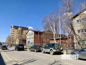 3-к квартира, вторичка, 81м2, 1/2 этаж