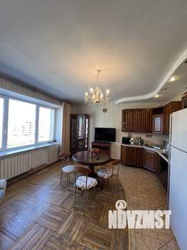 3-к квартира, вторичка, 70м2, 5/5 этаж