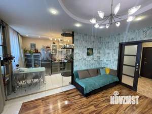 2-к квартира, вторичка, 65м2, 1/10 этаж