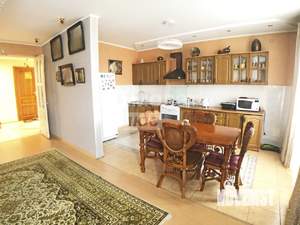 5-к квартира, вторичка, 150м2, 4/6 этаж