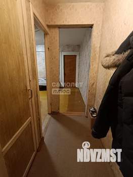 2-к квартира, вторичка, 45м2, 1/4 этаж