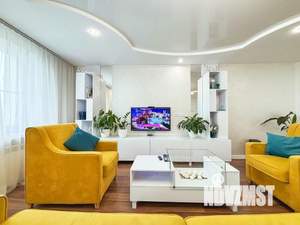 4-к квартира, вторичка, 140м2, 5/6 этаж