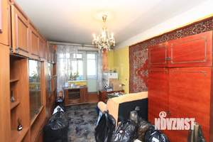 3-к квартира, вторичка, 57м2, 5/5 этаж