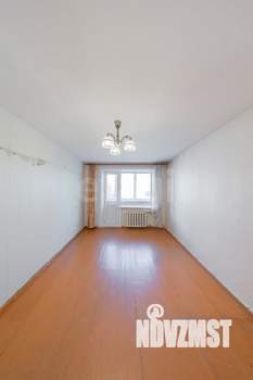 3-к квартира, вторичка, 58м2, 3/5 этаж