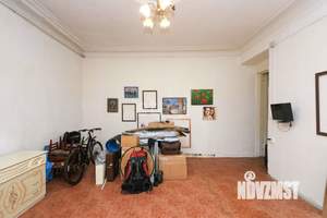 3-к квартира, вторичка, 68м2, 2/2 этаж