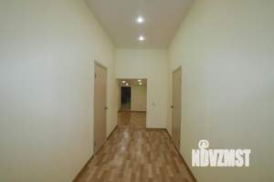 3-к квартира, вторичка, 103м2, 1/2 этаж