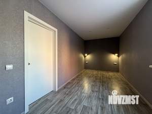 2-к квартира, вторичка, 43м2, 1/4 этаж
