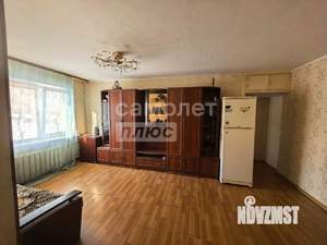 3-к квартира, вторичка, 58м2, 1/4 этаж