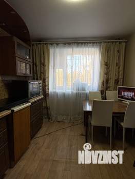 2-к квартира, вторичка, 44м2, 1/4 этаж