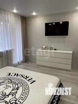 3-к квартира, вторичка, 103м2, 2/5 этаж