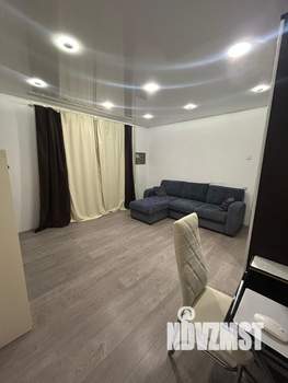 2-к квартира, вторичка, 42м2, 1/9 этаж