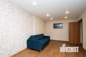 2-к квартира, вторичка, 44м2, 1/4 этаж