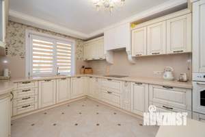 4-к квартира, вторичка, 130м2, 4/12 этаж