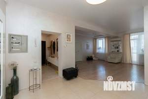 3-к квартира, вторичка, 116м2, 7/9 этаж