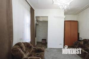 2-к квартира, вторичка, 35м2, 1/1 этаж