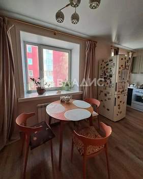 2-к квартира, вторичка, 42м2, 4/4 этаж