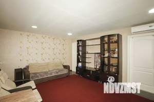 3-к квартира, вторичка, 57м2, 5/5 этаж